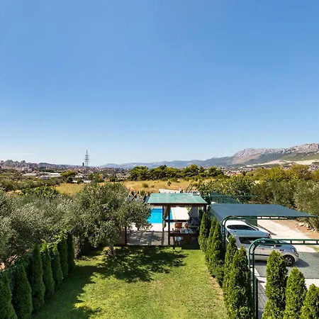 Awesome In With Wifi 스플리트