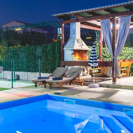 Awesome In With Wifi 펜션